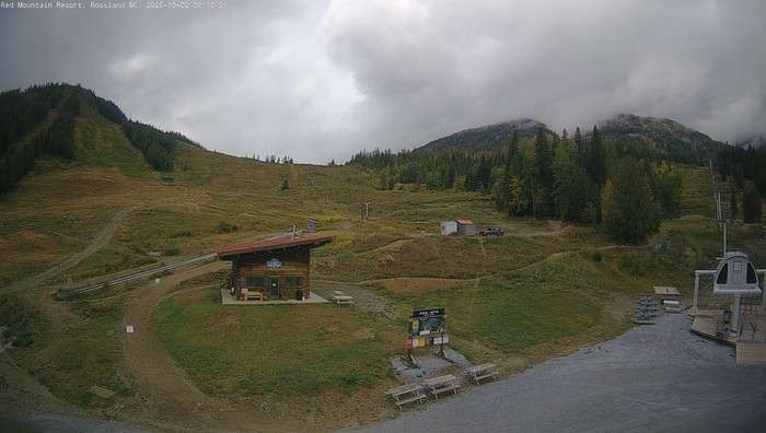 Red Resort Base Cam
