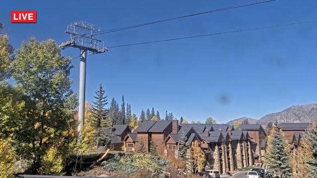 Telluride - Mountain Lodge Webcam